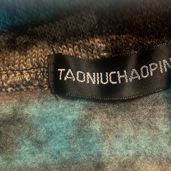 Southwestern / mountain vibes hooded fleece pullover large - Picture 3 of 3